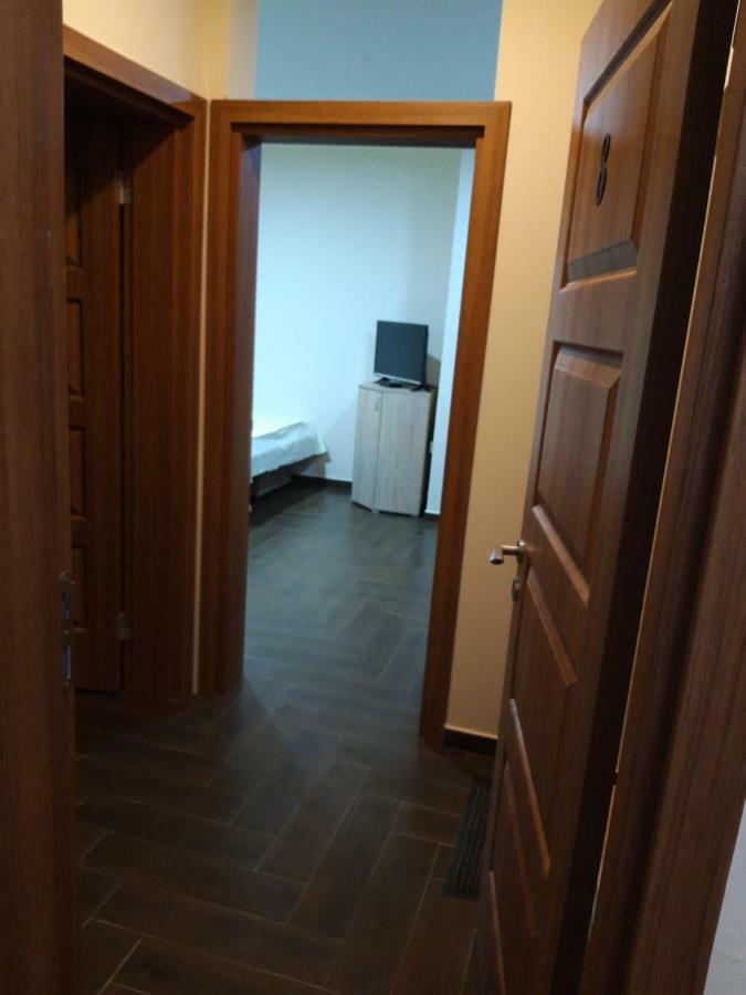 Apartment Family Улцин Екстериор снимка