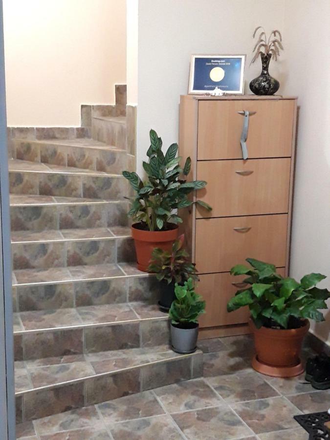 Apartment Family Улцин Екстериор снимка