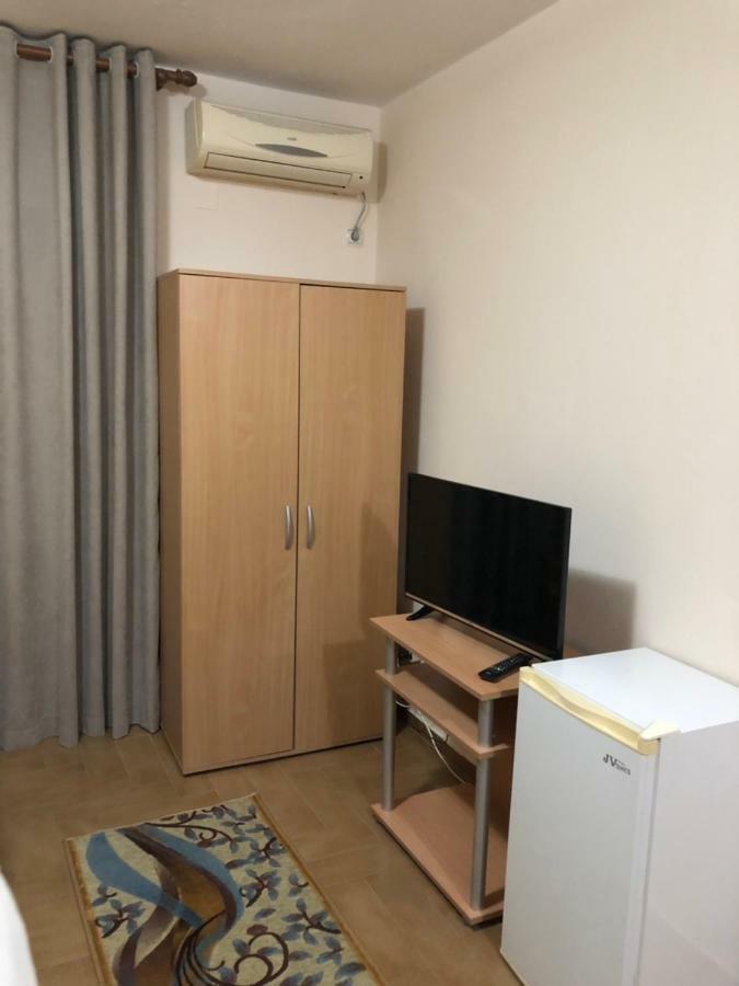Apartment Family Улцин Екстериор снимка