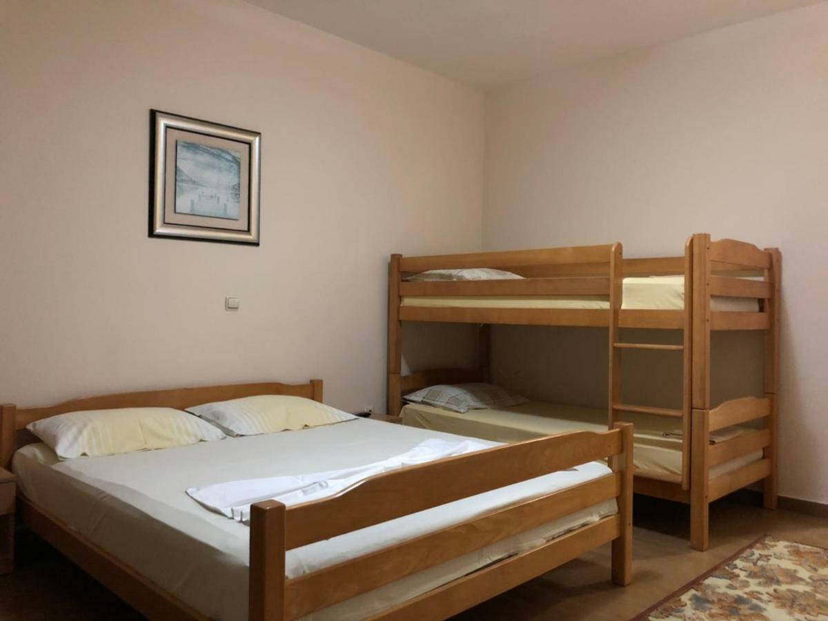 Apartment Family Улцин Стая снимка