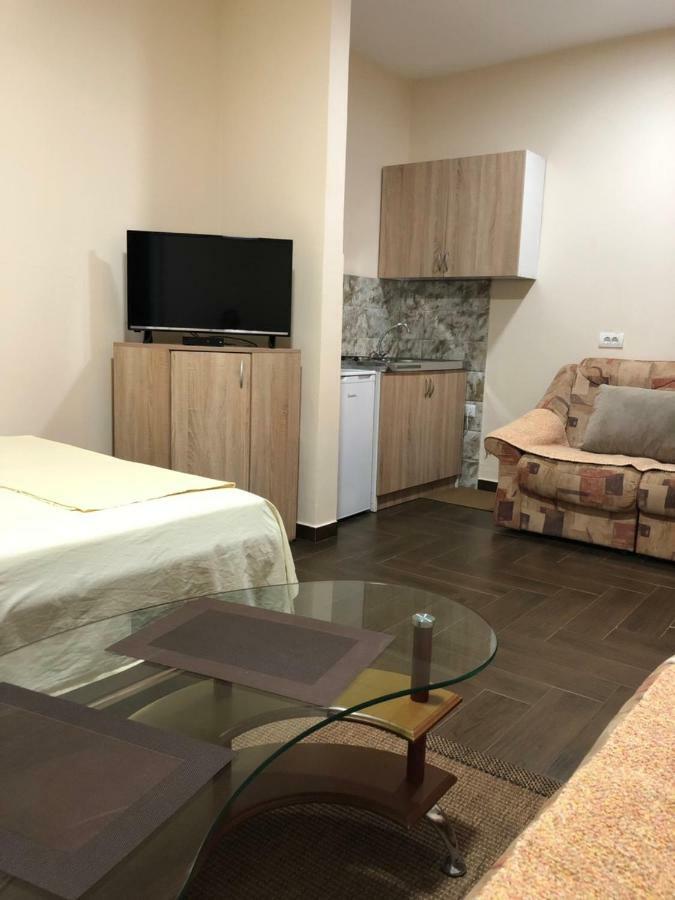Apartment Family Улцин Екстериор снимка